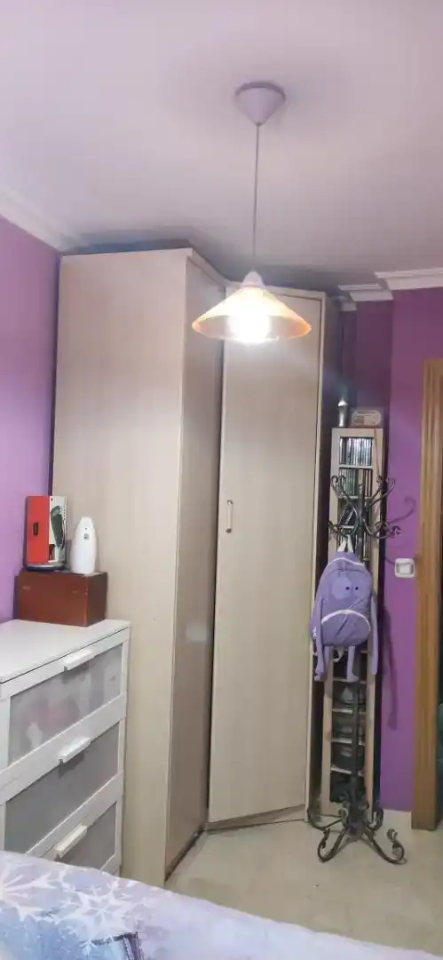 Dormitori de Apartament en venda en  Albacete Capital amb Balcó