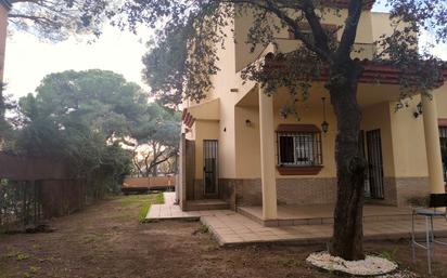 Garden of House or chalet for sale in Bollullos de la Mitación  with Air Conditioner, Heating and Private garden