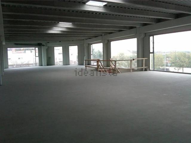 Nave industrial en Alquiler en Massamagrell