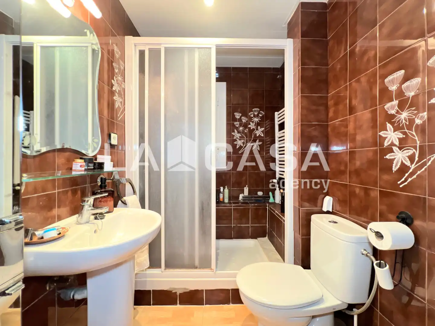 Baño de Piso en venta en Badalona con Aire acondicionado, Calefacción y Amueblado
