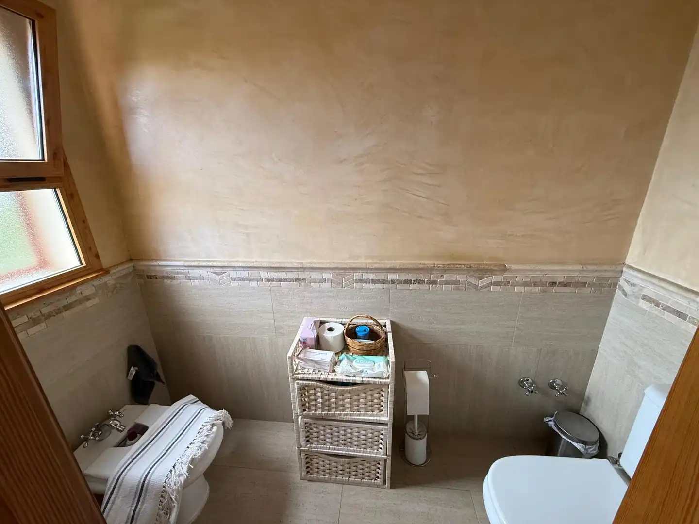 Baño de Casa o chalet en venta en Alcalá de Guadaira con Aire acondicionado, Calefacción y Jardín privado