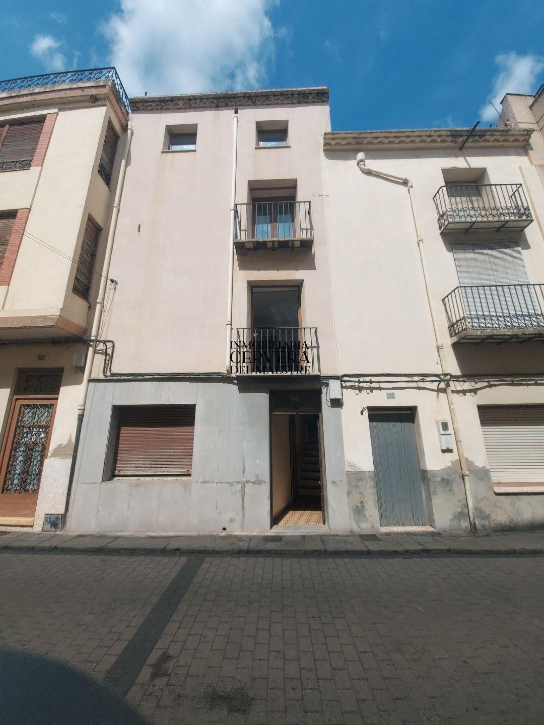 Vista exterior de Casa adosada en venta en Sant Mateu con Terraza
