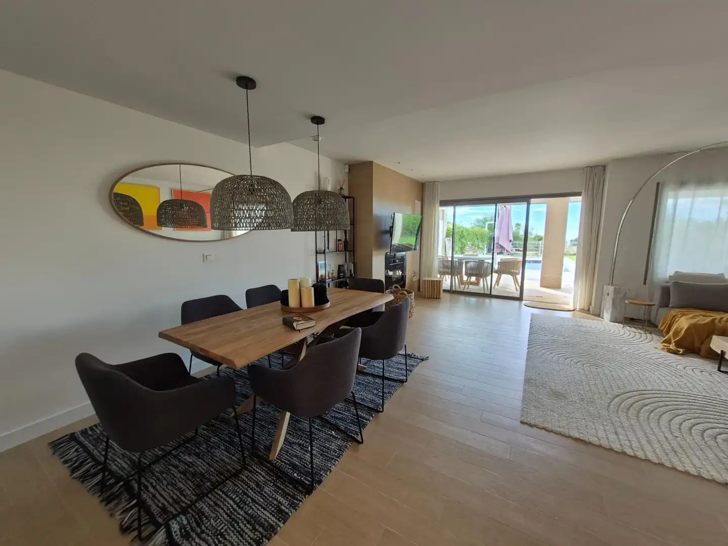 Esszimmer von Wohnung zur Miete in Mijas mit Klimaanlage, Privatgarten und Terrasse