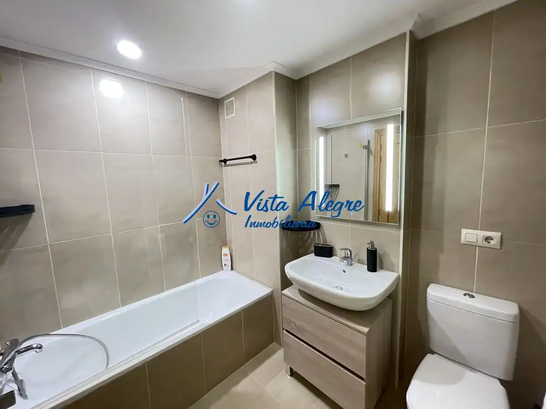Bathroom of Apartments for rent in Haro  with Air Conditioner, Heating and Terrace