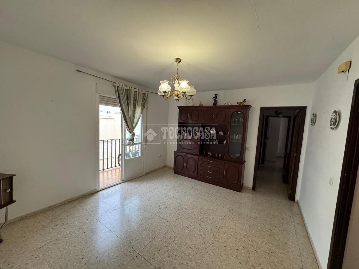 Vista exterior de Piso en venta en Ribera del Fresno con Calefacción, Terraza y Balcón