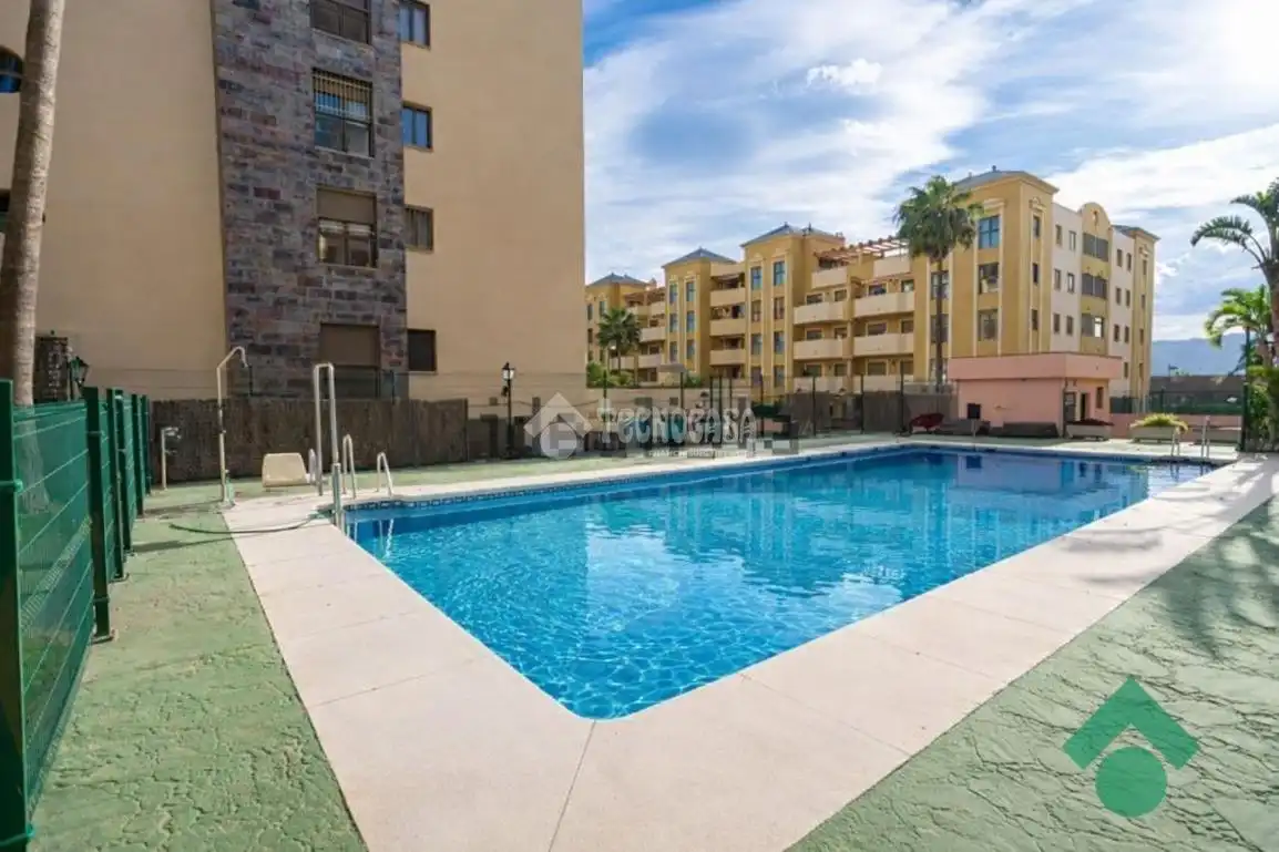 Schwimmbecken von Wohnung zum Verkauf in Algeciras mit Klimaanlage