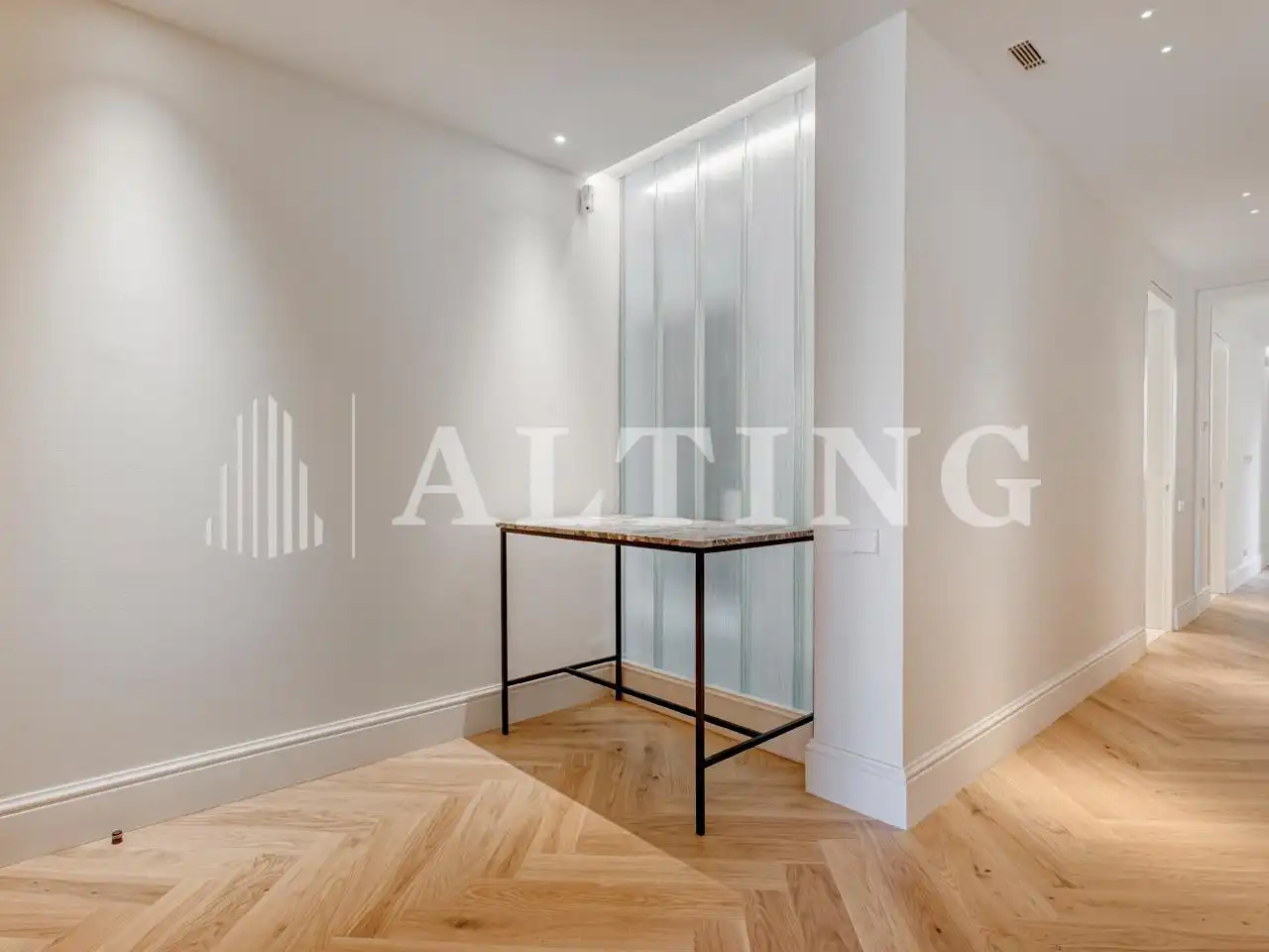 Piso con terraza en venta en Carrer Carrer Aribau 306, imagen 18