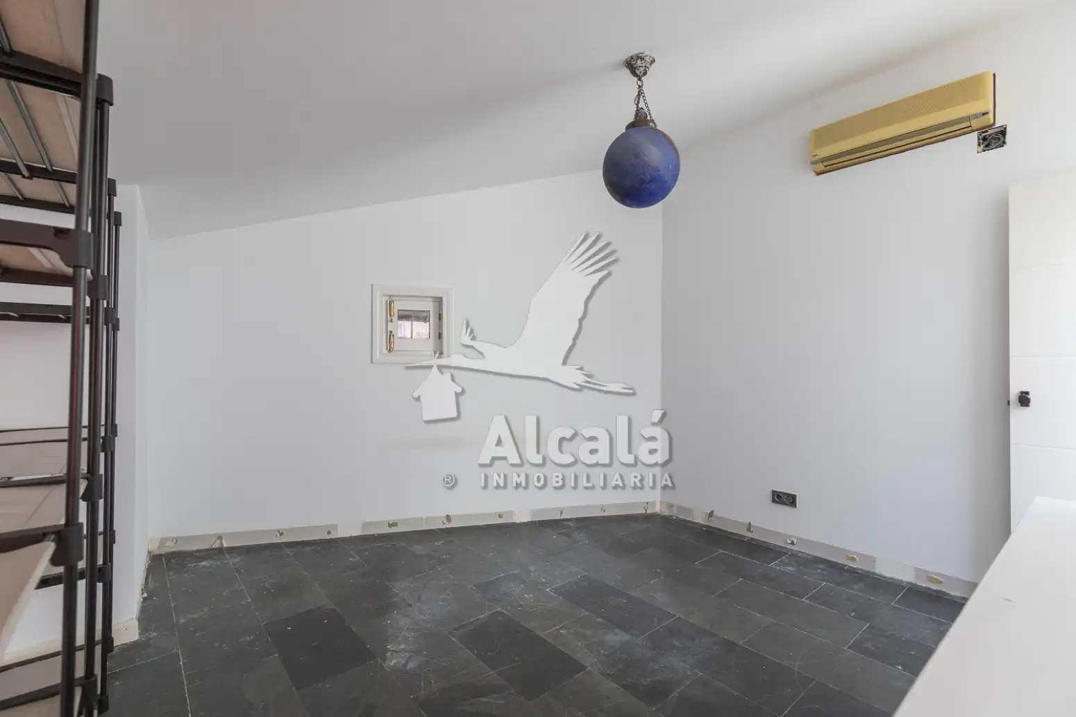 Houses for sale in Alcalá de Henares  with Air Conditioner, Heating and Private garden