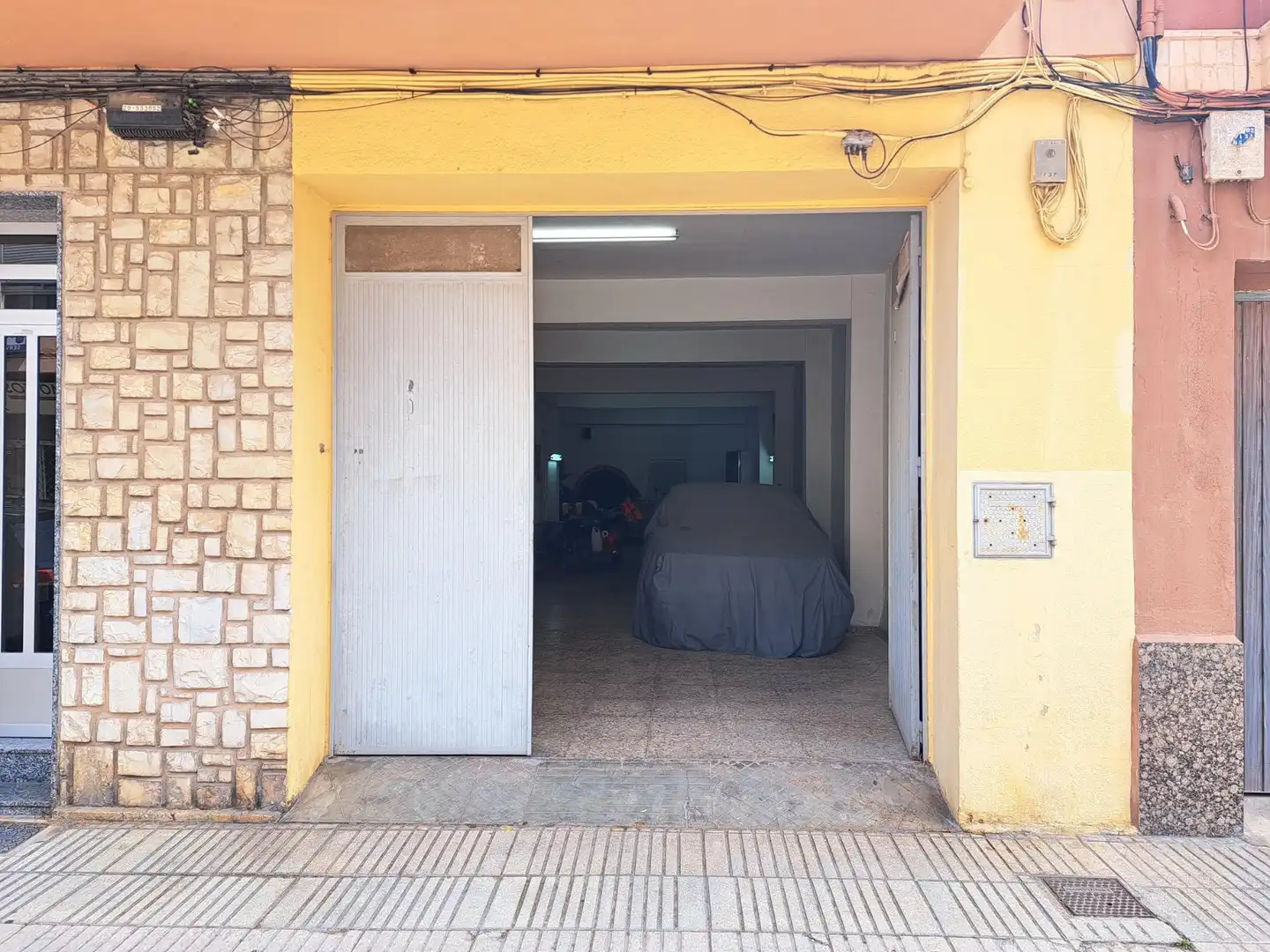 Business premises for sale in Casc Urbà, imagen 2