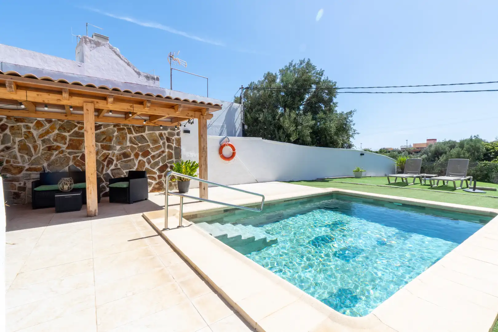 Swimming pool of Houses for sale in Ingenio pueblo