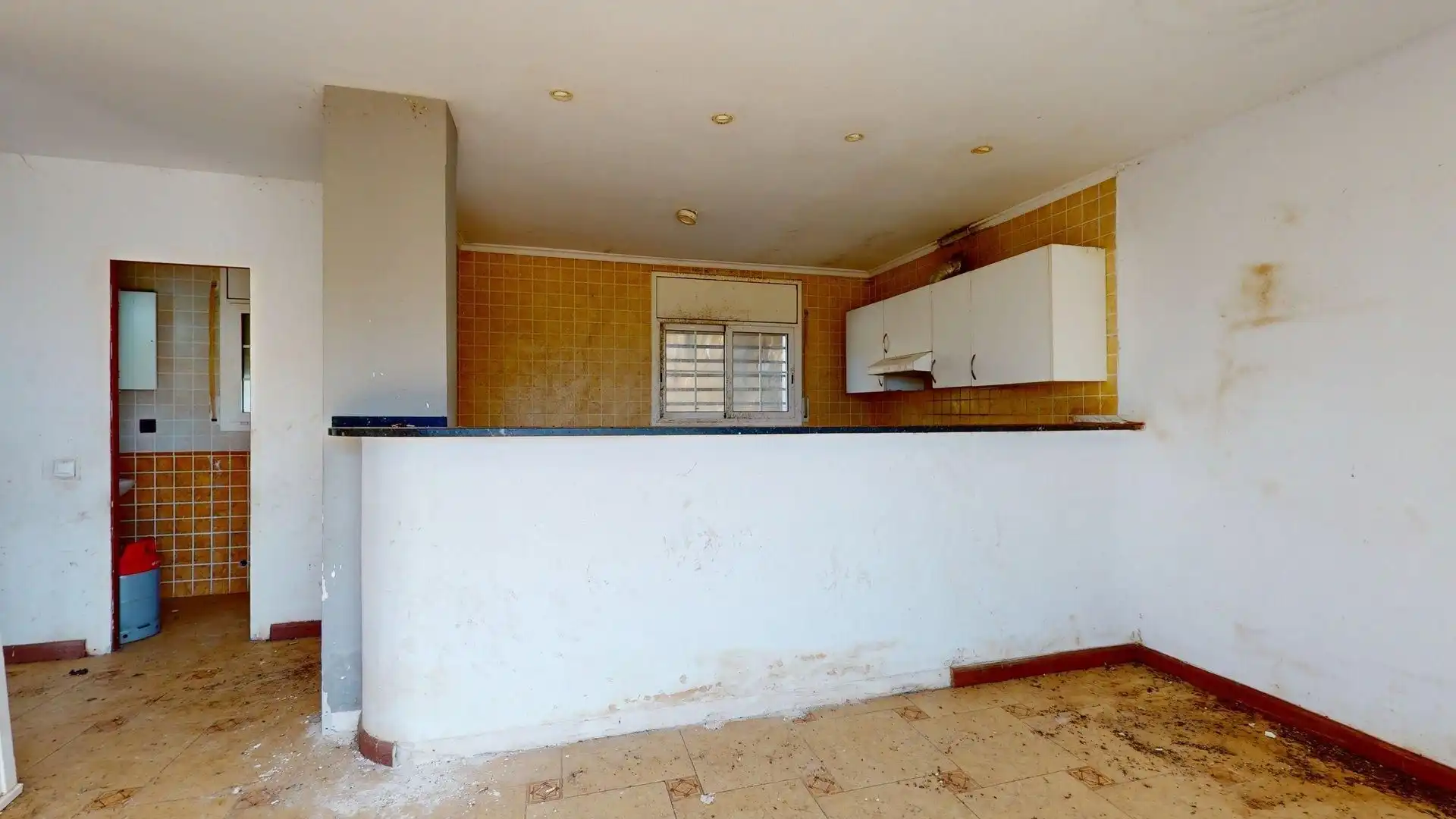 Cuina de Casa o xalet en venda en Tordera amb Jardí privat, Terrassa i Traster