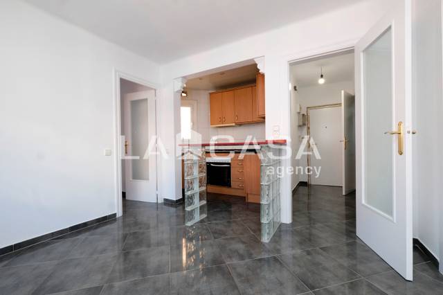 Piso en Venta en Carrer de la Maladeta, 1 en Porta