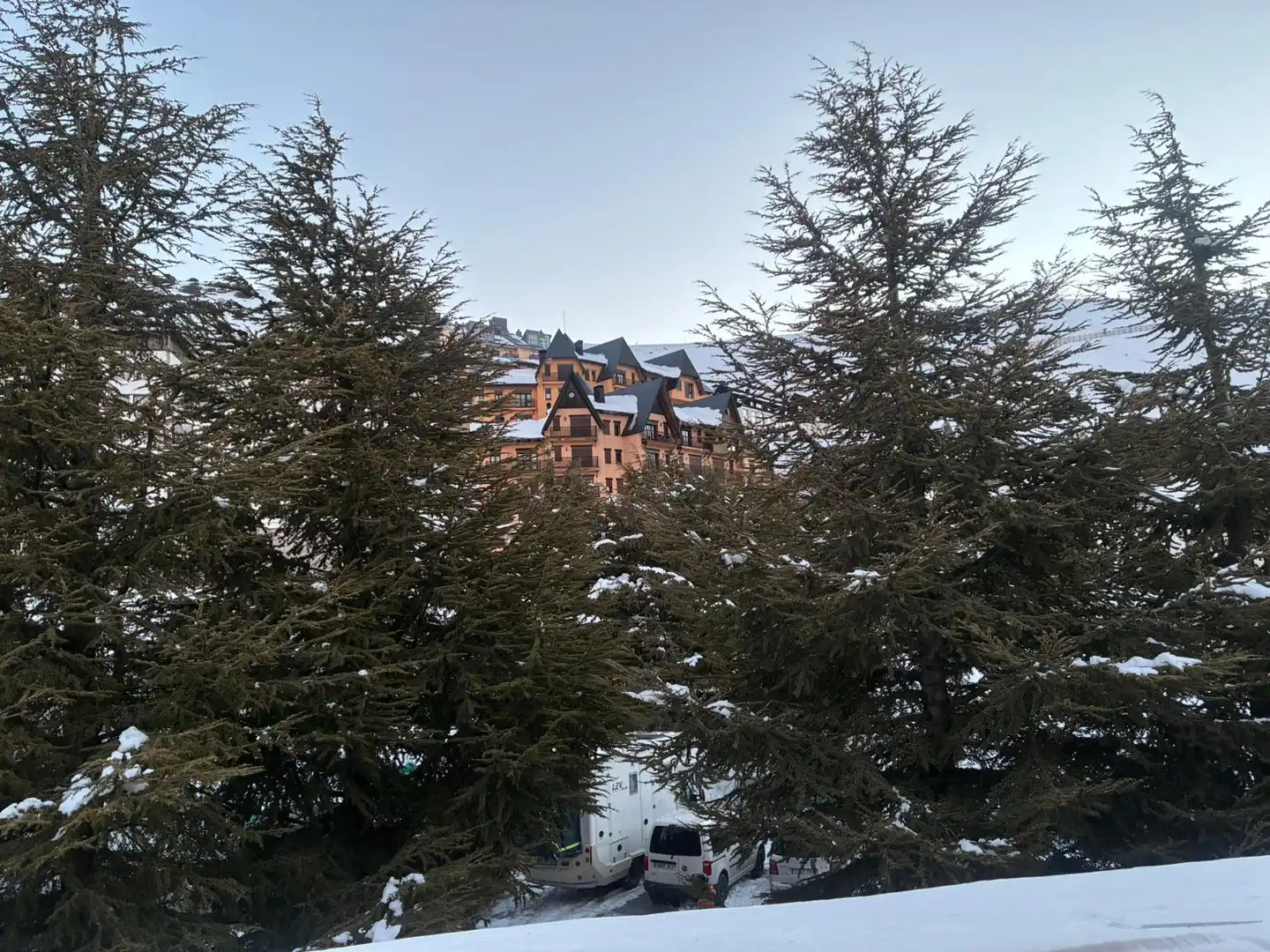 Vista exterior de Pis en venda en Sierra Nevada amb Aire condicionat, Calefacció i Moblat