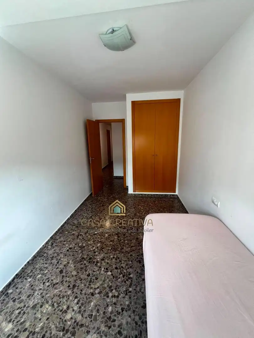 Flat for rent in Favara  with Air Conditioner, Heating and Terrace