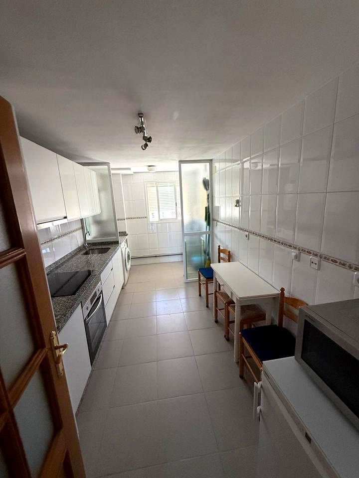 Kitchen of Flat to rent in Málaga Capital  with Air Conditioner, Furnished and Community pool