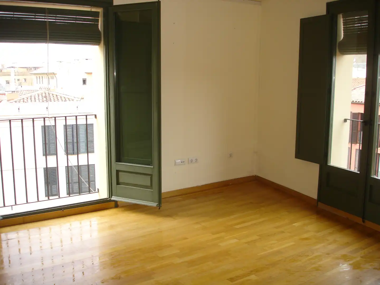 Dormitori de Dúplex en venda en Girona amb Calefacció, Parquet i Forn