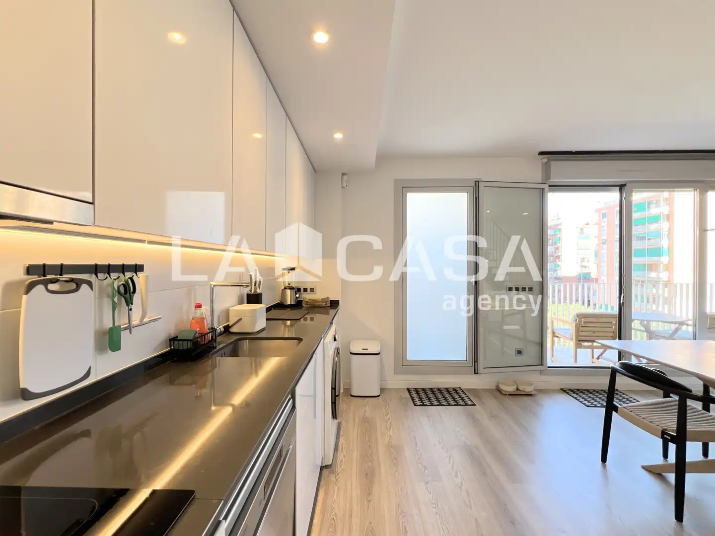 Kitchen of Flat for sale in Artigues - Llefià