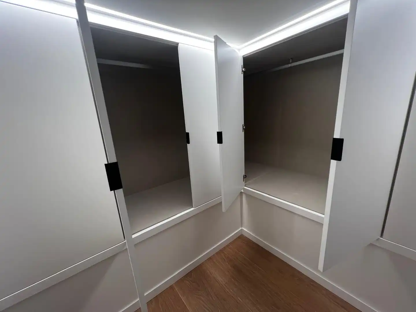 Schlafzimmer von Loft zur Miete in Burgos mit Heizung und Möbliert