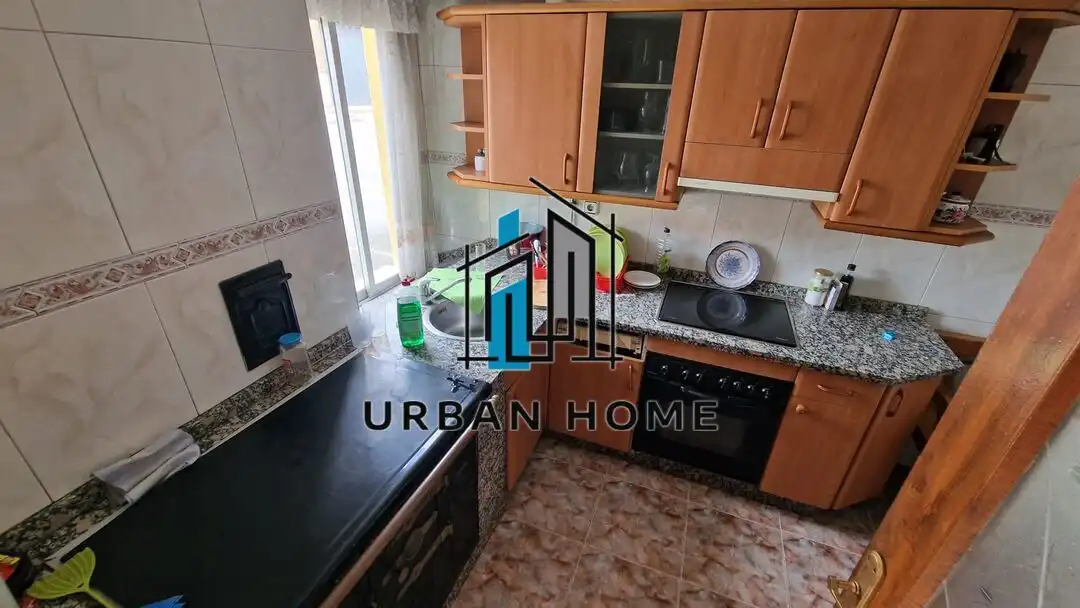 Cocina de Casa o chalet en venta en Cimanes del Tejar con Calefacción y Jardín privado