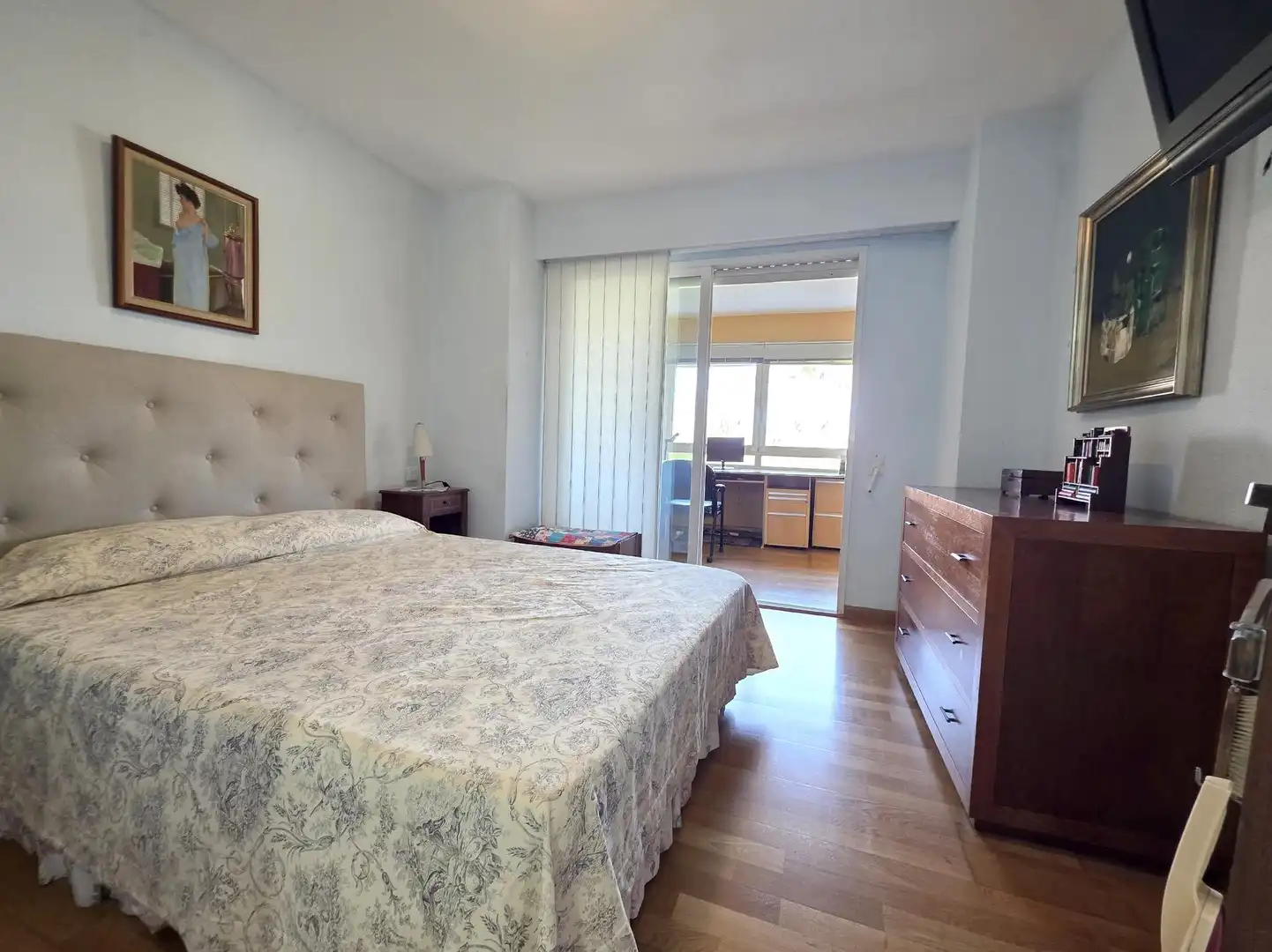 Habitación de Piso en venta en Castellón de la Plana / Castelló de la Plana con Calefacción, Jardín privado y Trastero
