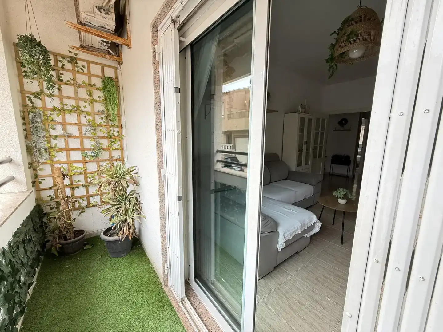 Terraza de Piso en venta en Roquetas de Mar con Aire acondicionado, Amueblado y Balcón