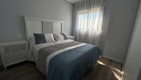 Bedroom of Apartment for sale in Torremolinos