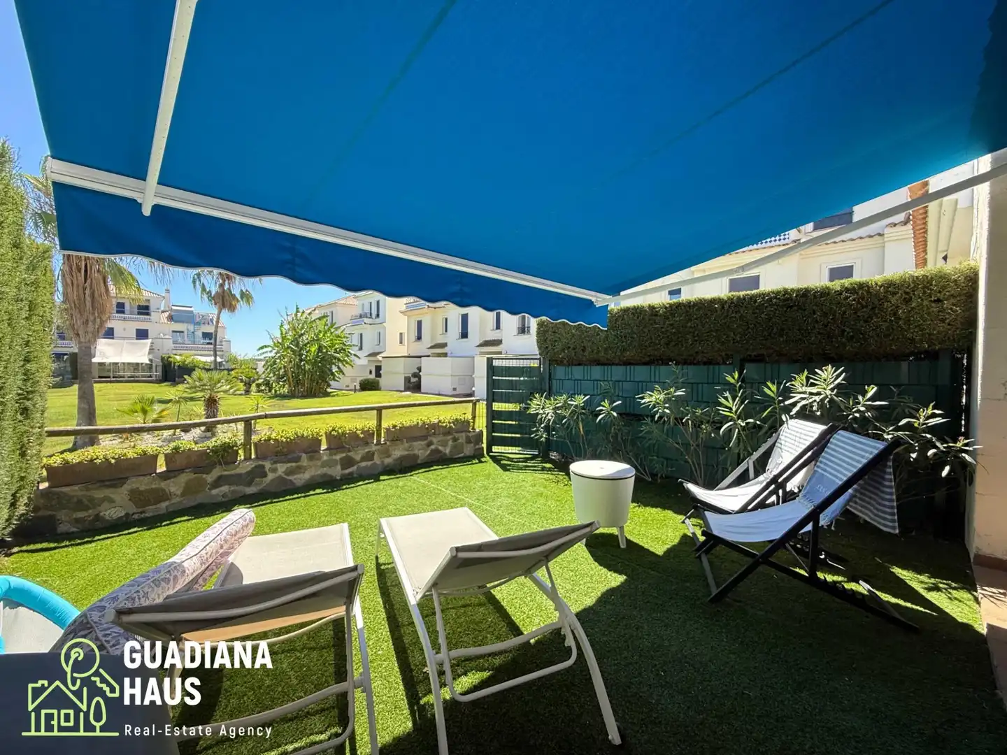 Reihenhaus mit Pool zum Verkauf in Avenida ROSALIA DE CASTRO 5, imagen 21