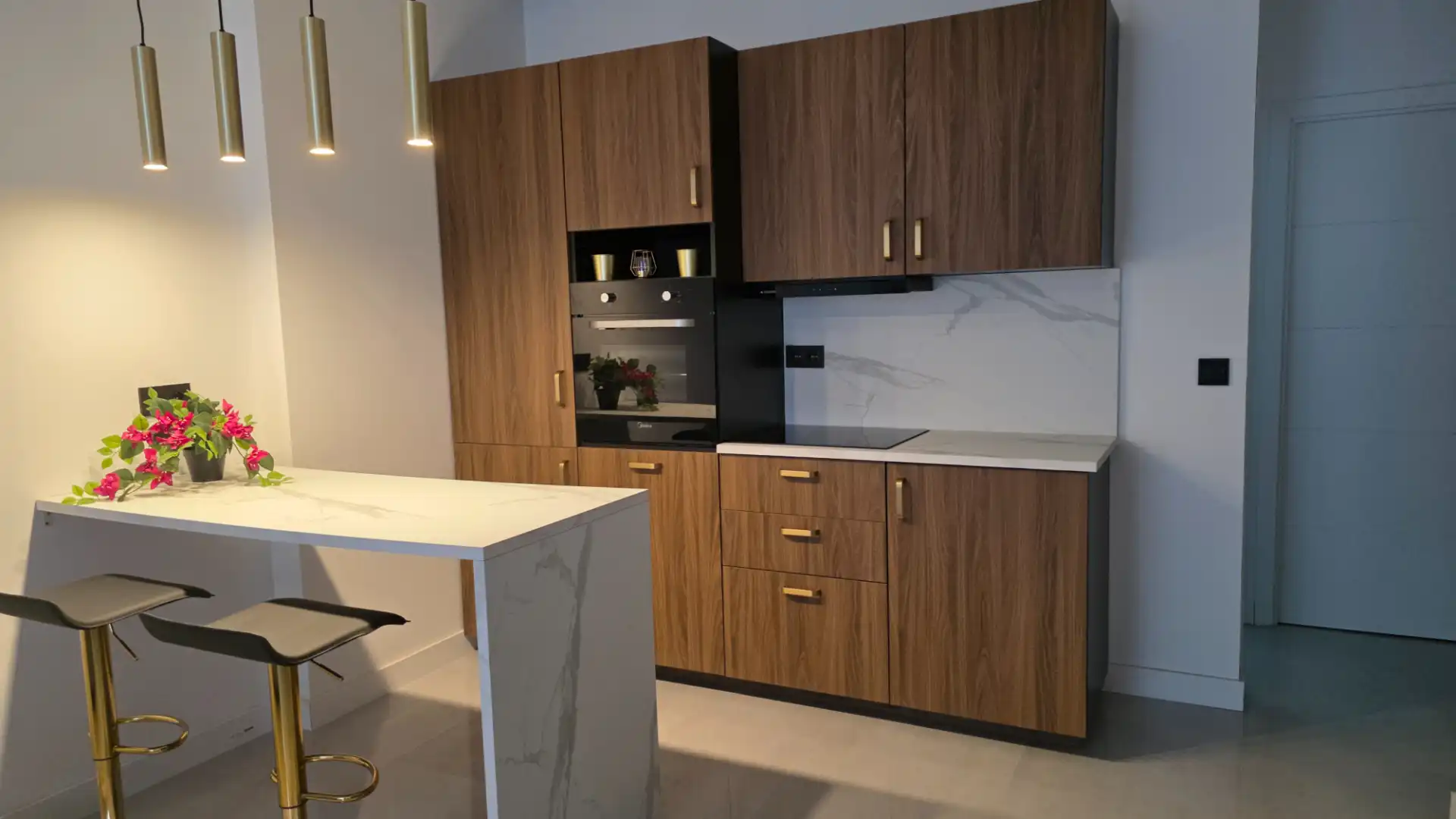 Kitchen of Flat for sale in Ubrique  with Air Conditioner, Terrace and Furnished