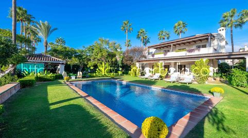Foto 2 von Haus oder Chalet zum Verkauf in Calle Magnolia, Santa María, Marbella