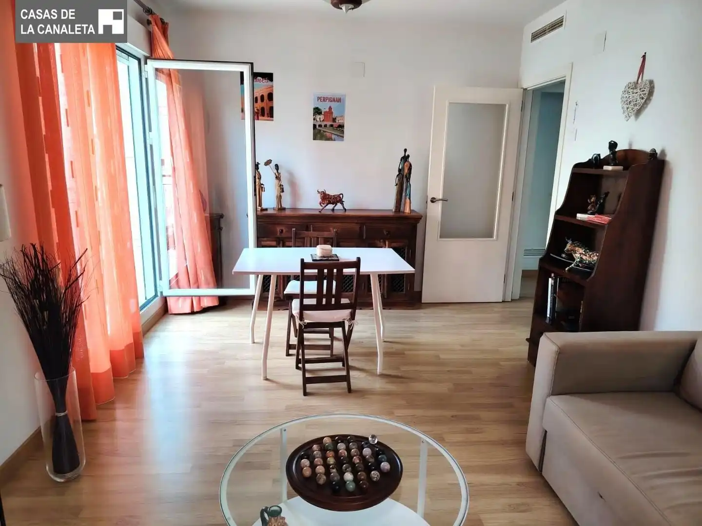 Piso con terraza en venta en La Constitución - Canaleta