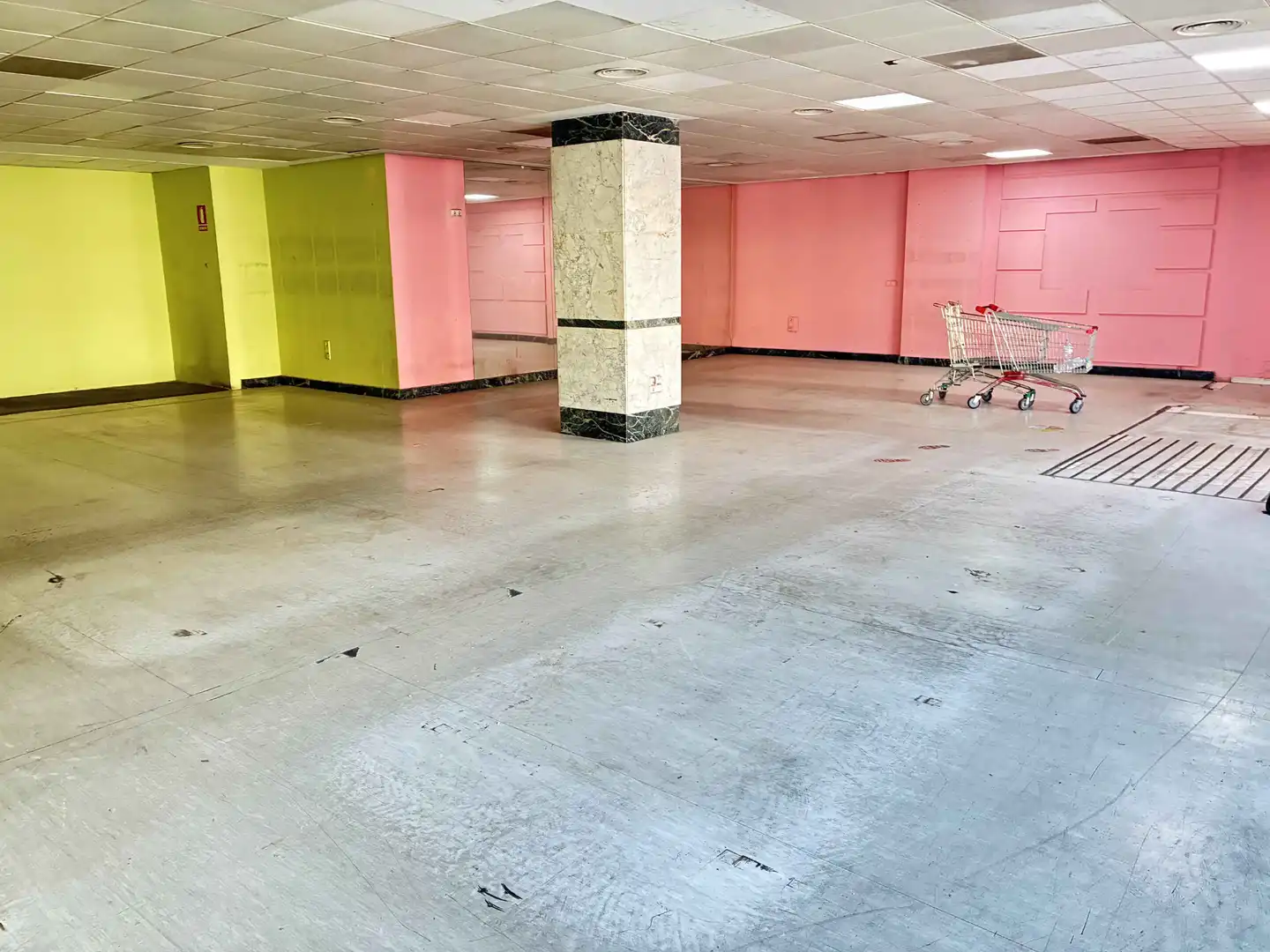 Geschaftsraum zur Miete in Avenida de Ramón y Cajal, 43, Ciudad Jardín