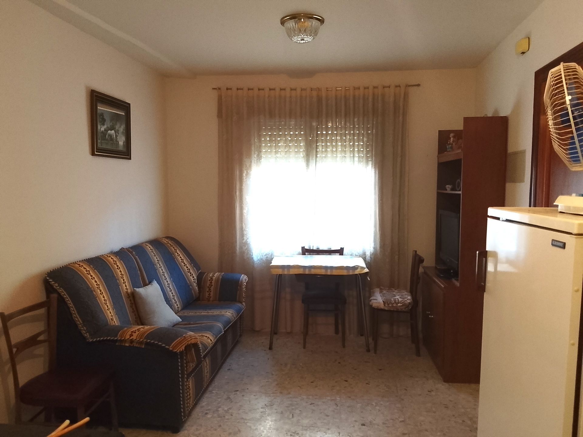 Sala d'estar de Pis en venda en Madrigal de la Vera amb Moblat