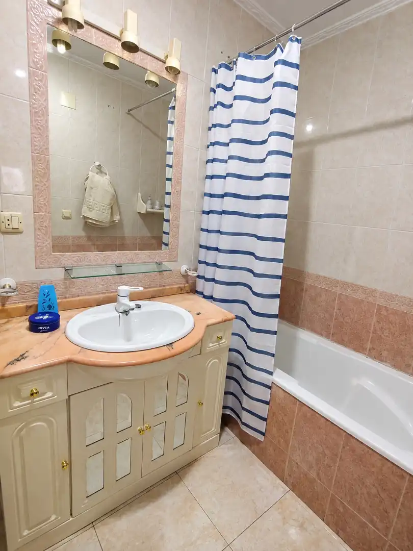 Flat with lift for sale in Calle Asturias, imagen 16