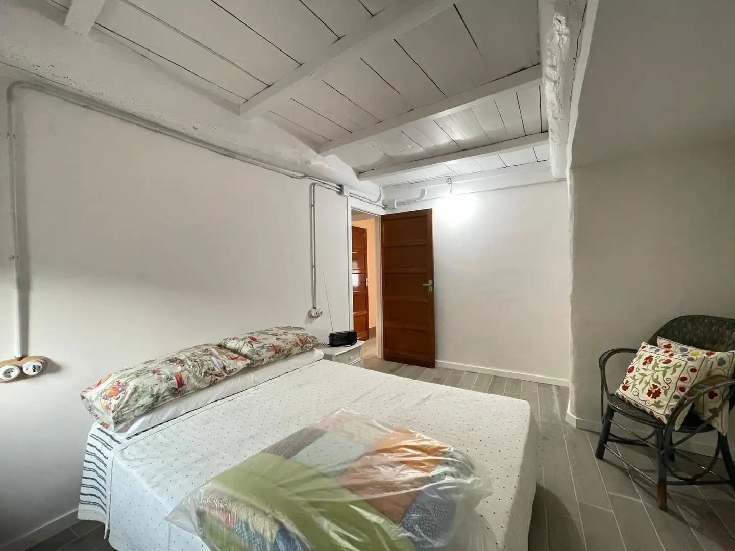Dormitori de Finca rústica en venda en Cabañas Raras amb Jardí privat, Terrassa i Traster