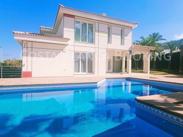 Chalet en venta en L'Albir