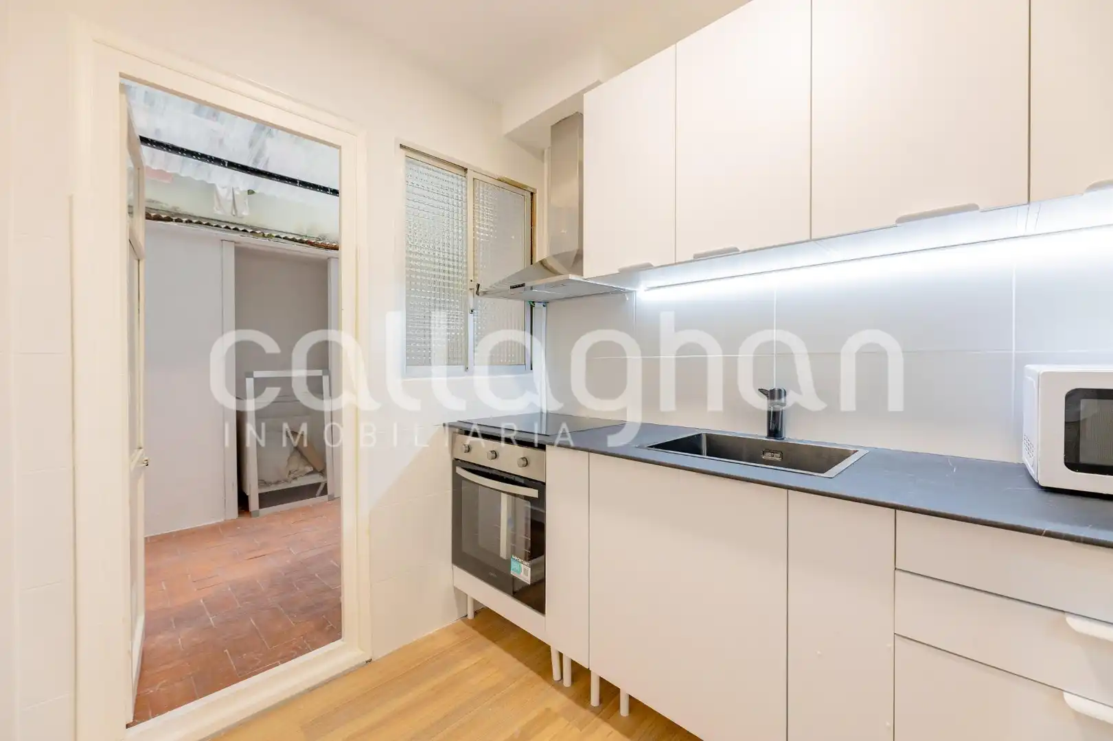 Cocina de Piso en venta en Valencia con Balcón
