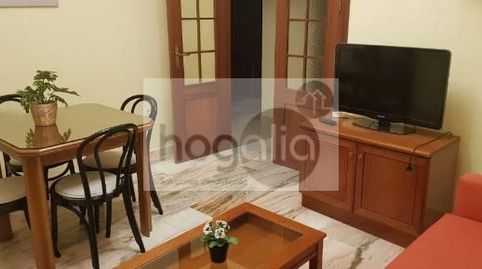 Foto 3 de Piso de alquiler en Arenal - Museo, Sevilla Capital