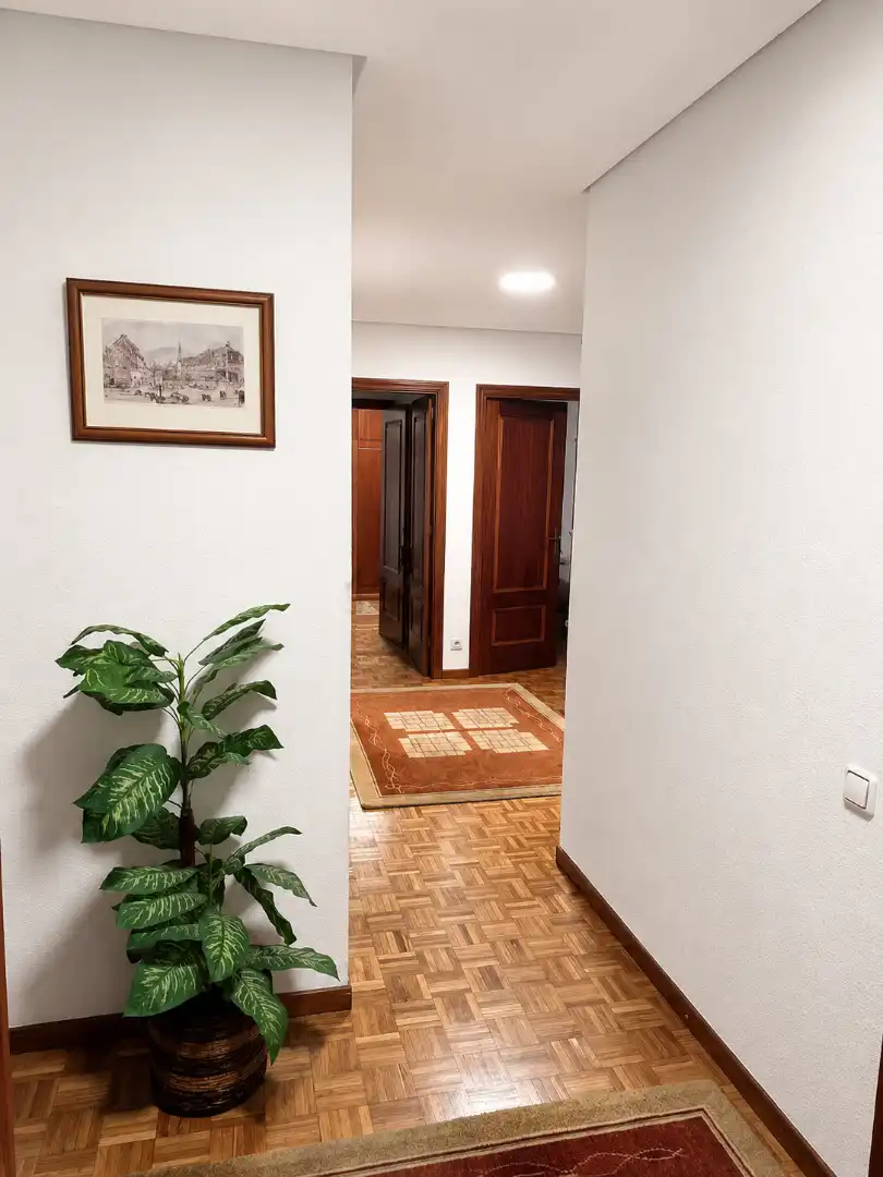 Piso de alquiler en Santander con Calefacción, Terraza y Amueblado