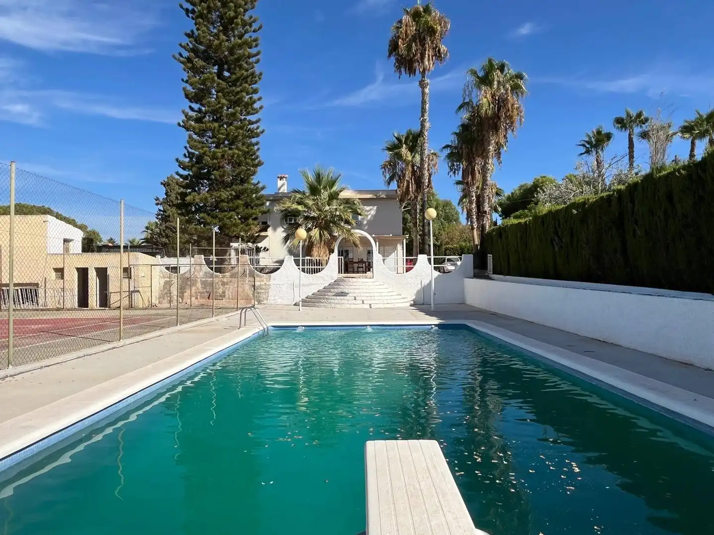 Piscina de Casa o chalet en venta en Elche / Elx con Aire acondicionado, Jardín privado y Trastero