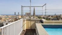 Swimming pool of Attic for sale in  Barcelona Capital  with Air Conditioner, Terrace and Swimming Pool