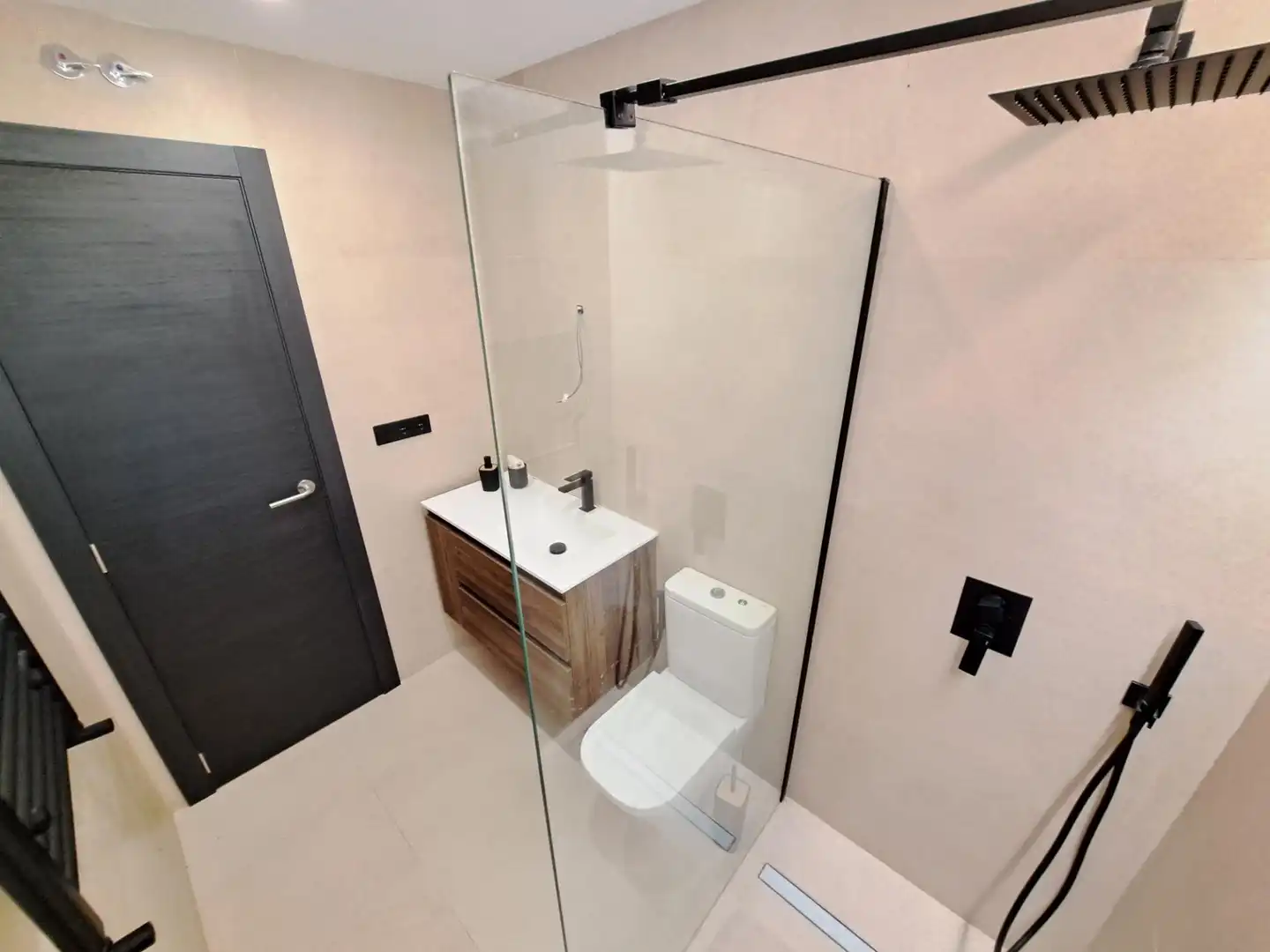Bathroom of Country homes for sale in Benicull de Xúquer  with Air Conditioner, Heating and Private garden