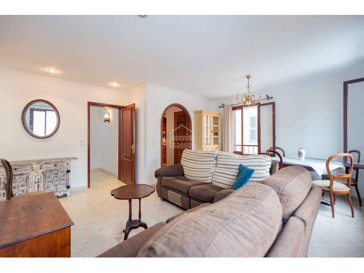 Sala d'estar de Apartament en venda en Ciutadella de Menorca amb Terrassa i Moblat