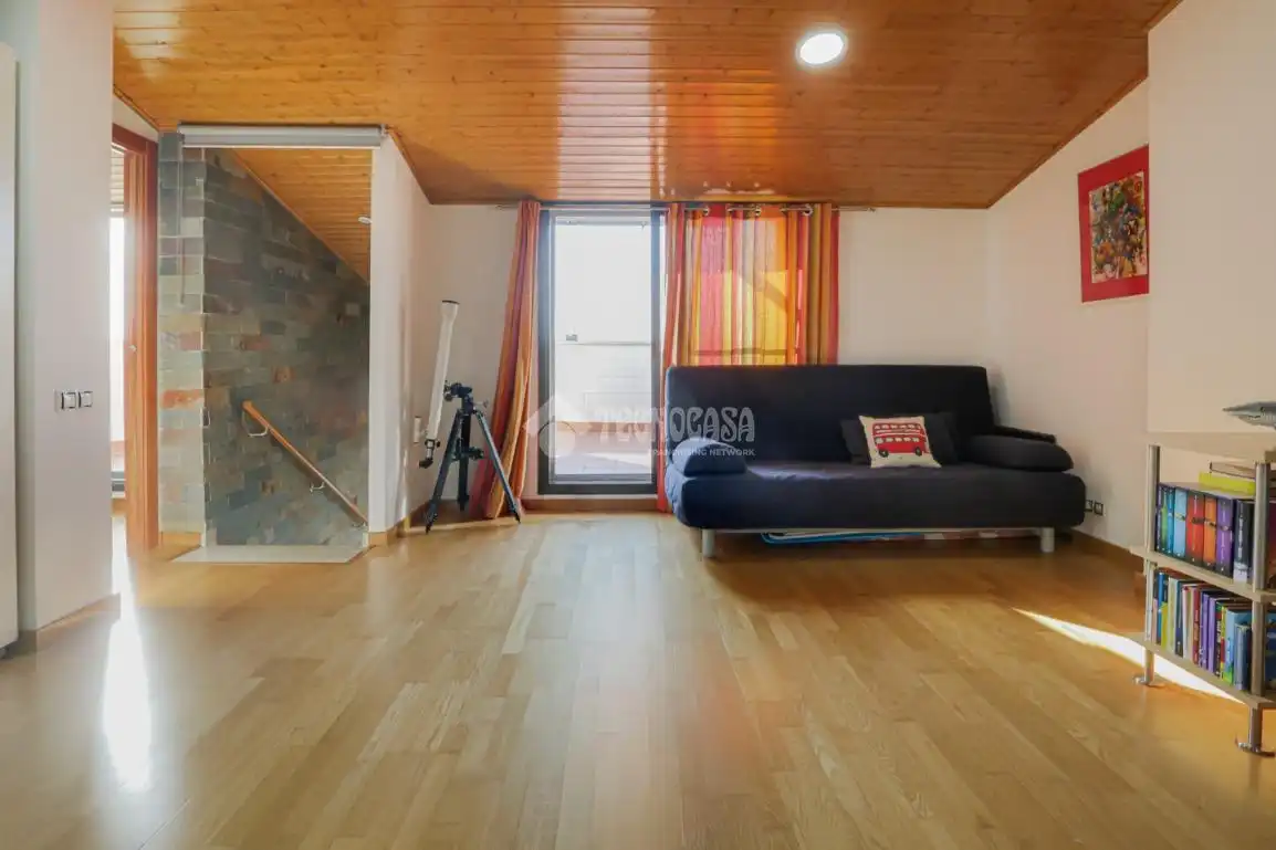 Living room of Flat for sale in Ripollet  with Air Conditioner, Terrace and Balcony