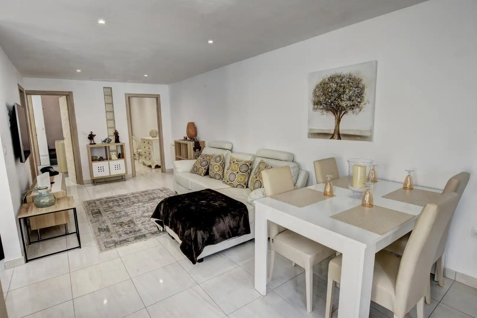Living room of Detached homes for sale in Benalmádena  with Air Conditioner, Heating and Private garden