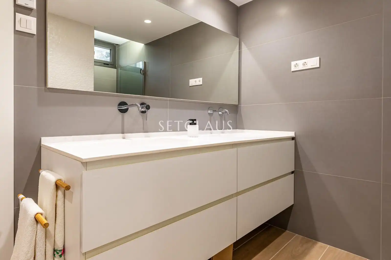 Baño de Casa o chalet en venta en Tiana con Aire acondicionado, Calefacción y Terraza