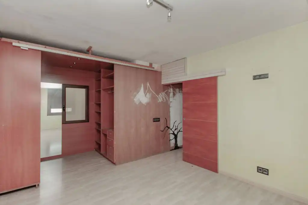 Bedroom of Flat for sale in Sabadell  with Heating