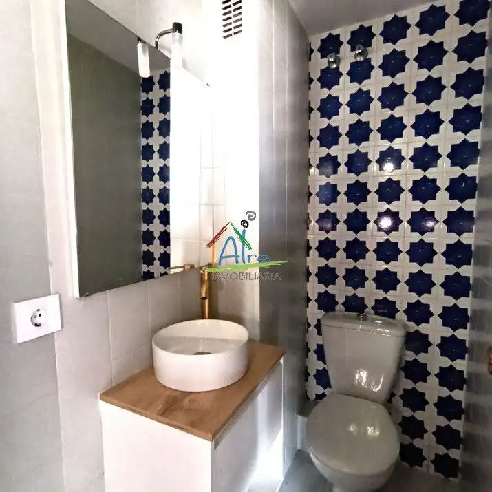 Bany de Pis en venda en Almonte amb Terrassa i Piscina comunitària
