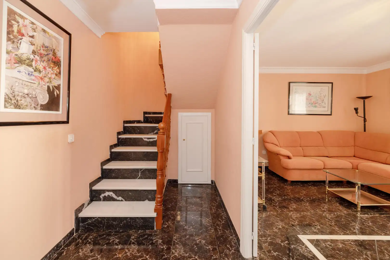 Casa adosada en venda en Marbella amb Jardí privat, Terrassa i Traster