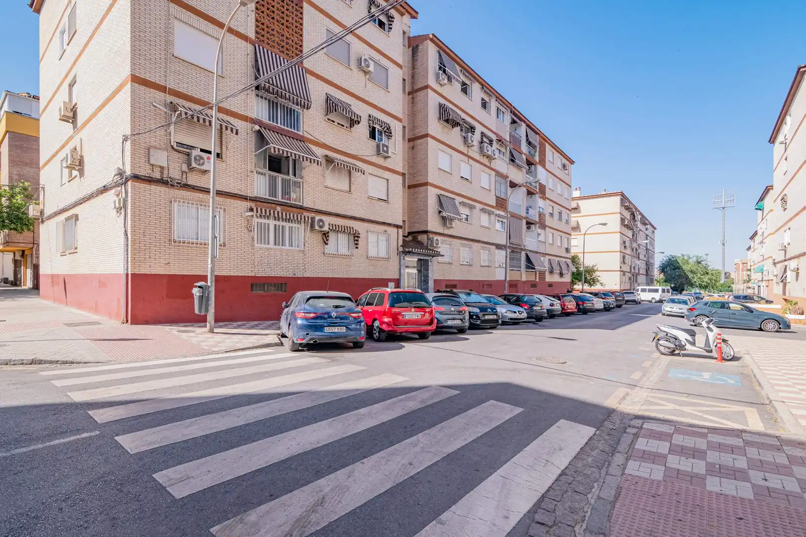 Vista exterior de Piso en venta en Granada