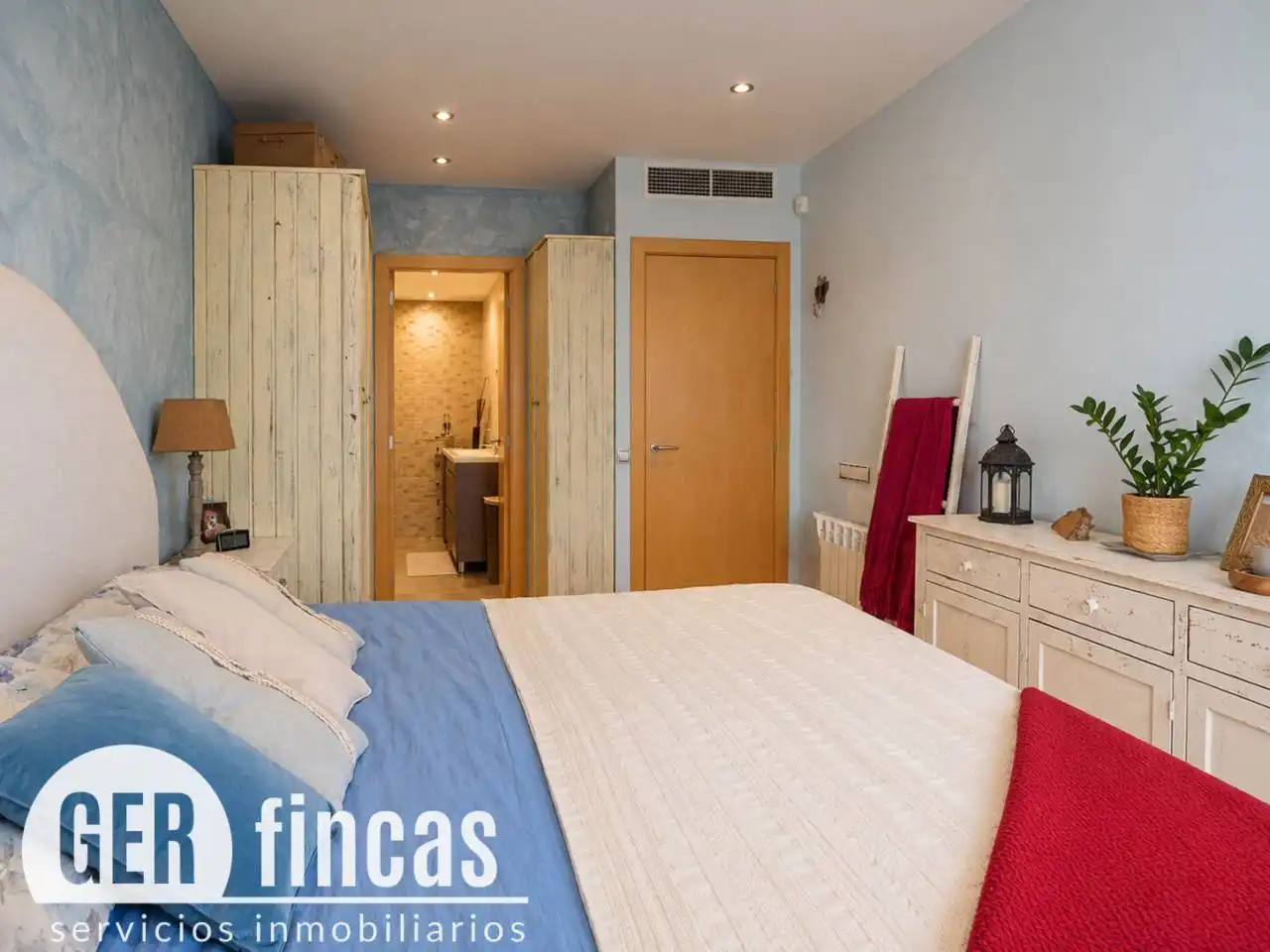 Habitación de Piso en venta en Terrassa con Aire acondicionado, Calefacción y Parquet